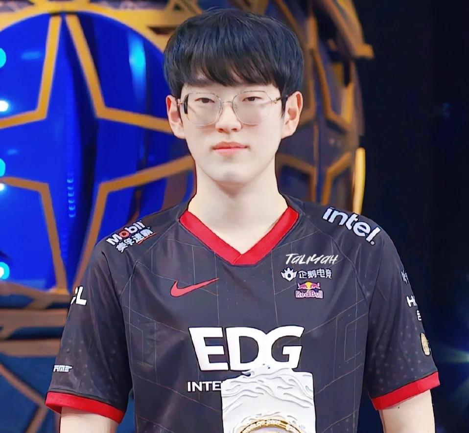 scout现在在哪个队   scout现在在哪个队
