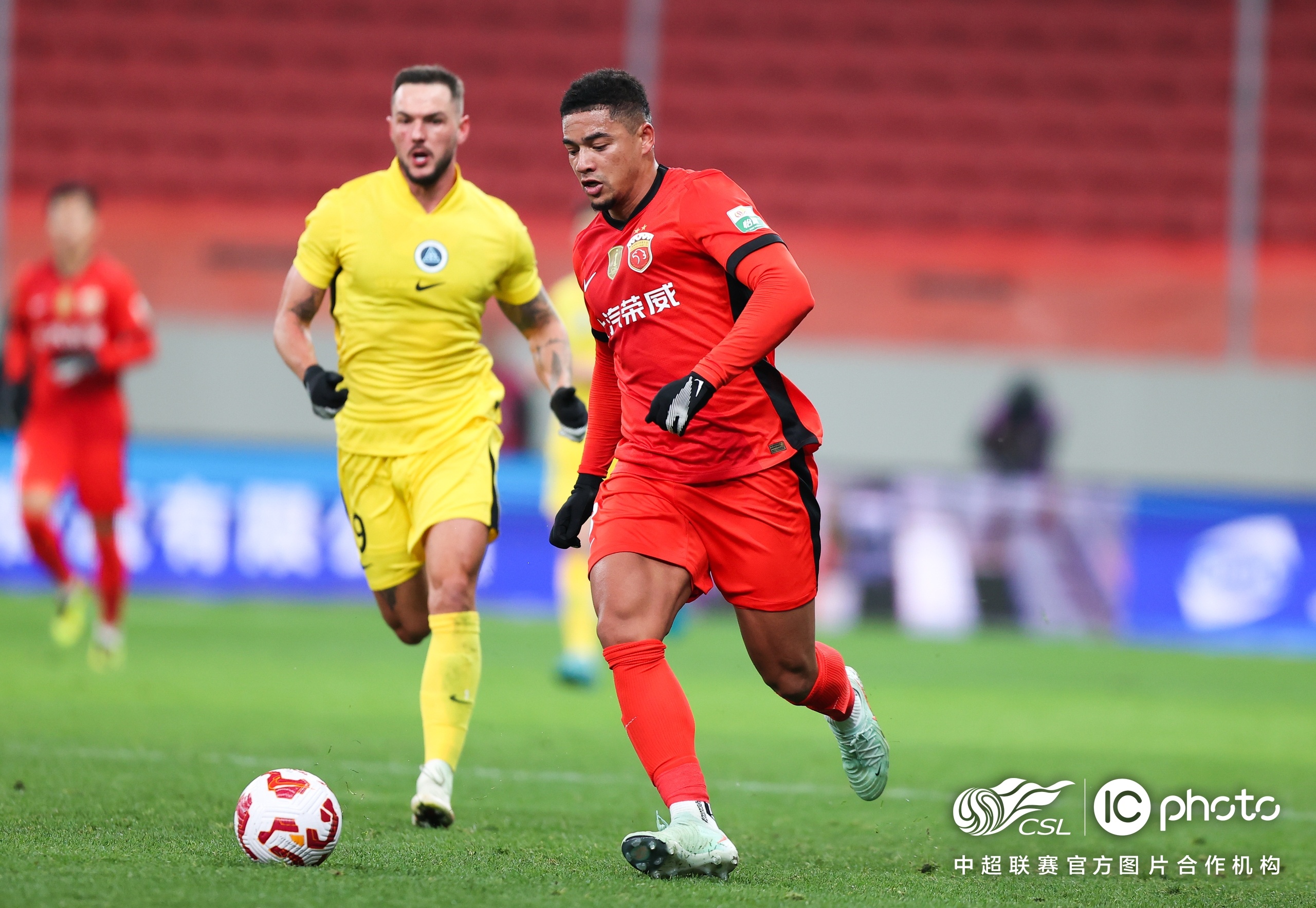 清晨体能课后，萨克拉门托国王防线松动备战中超，目标明确，赛季目标并未改变的简单介绍