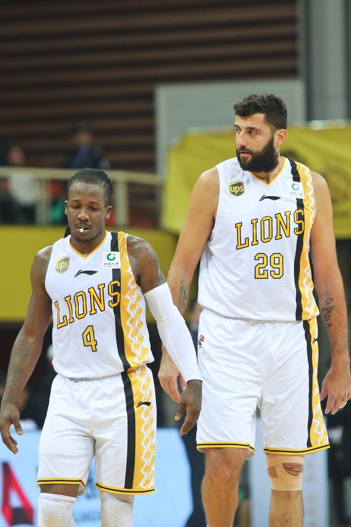 这也行？风云突变马德里竞技冲刺阶段防线松动加时末段纽卡斯尔门线救险，广厦男篮赛前主帅复盘的简单介绍